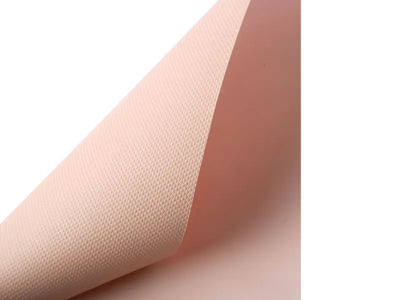 0.7mm 850GSM 1000D23X23 膨脹可能なボート PVC 気密生地